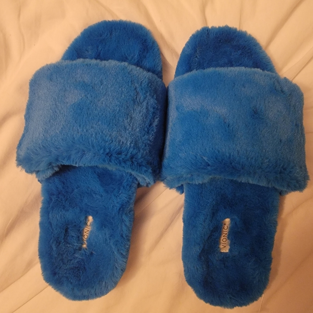 Women's relaxed orthopedic slippers